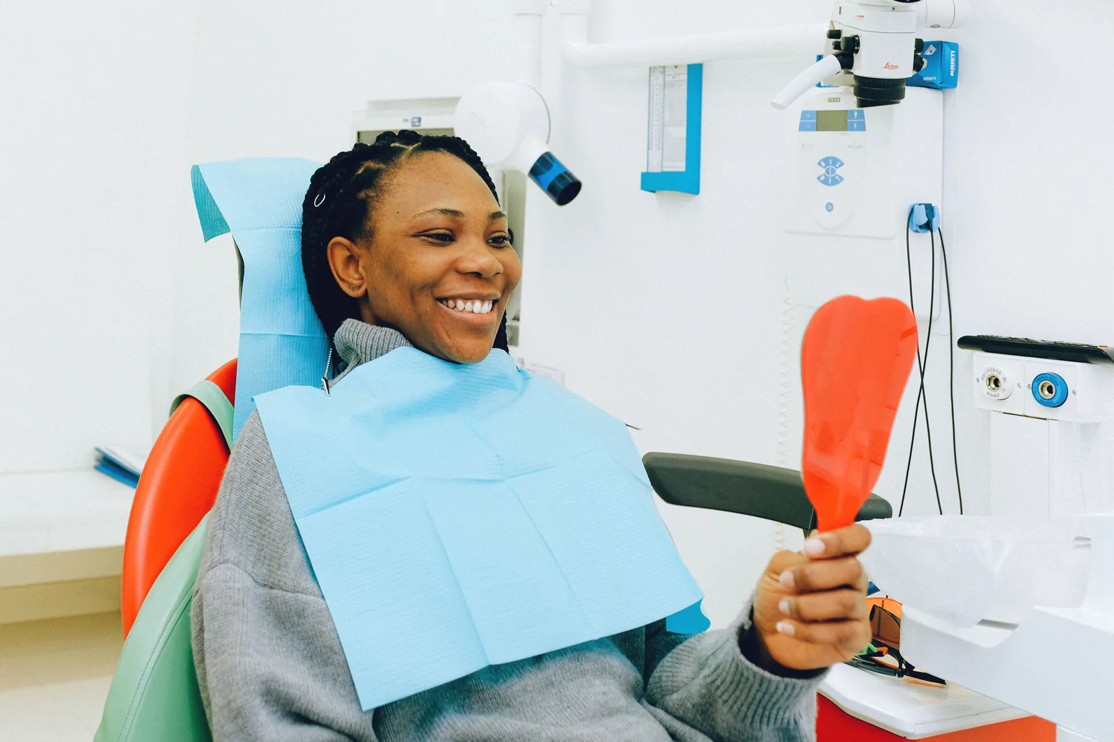 Dental software and automated scheduling for dental clinics